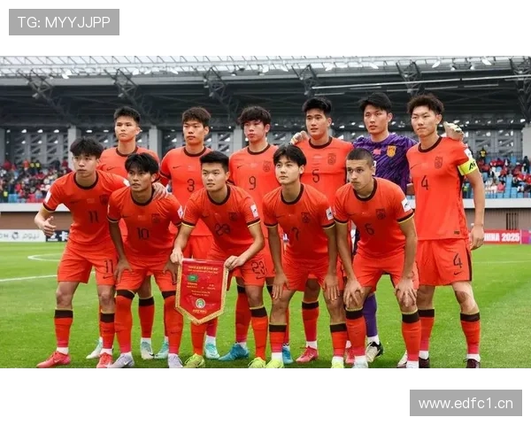 国足U17首战冲三球进世青杯