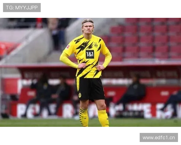 多特特别球衣致敬红土地百年史